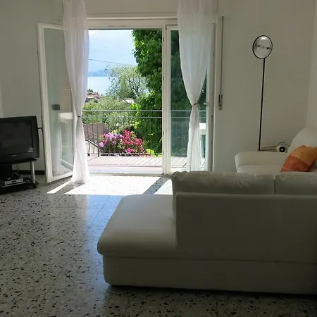 Armonia Del Lago Lägenhet *